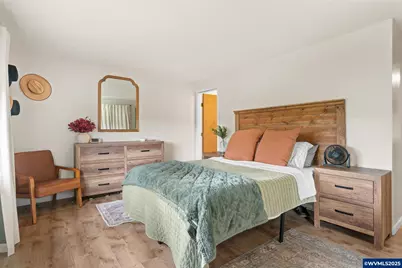 6020 Valley View Rd NE, Silverton, OR 97381 - Photo 17