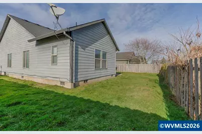 871 Mary Dr, Molalla, OR 97038 - Photo 29