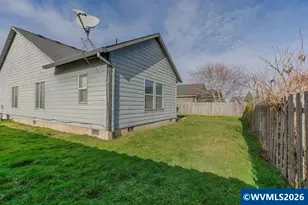 871 Mary Dr, Molalla, OR 97038 - Photo 29