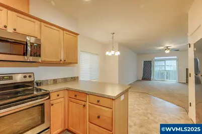 871 Mary Dr, Molalla, OR 97038 - Photo 13