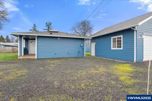 75 Sturtevant Rd, Lebanon, OR 97355 - Photo 9