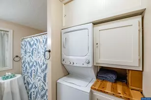 3550 Juniper St, Sweet Home, OR 97386 - Photo 27