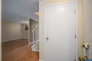 1283 Karen Way NW, Salem, OR 97304 - Photo 5