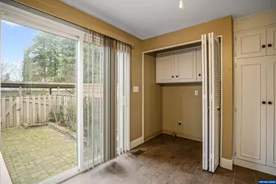 1283 Karen Wy NW, Salem, OR 97304 - Photo 15