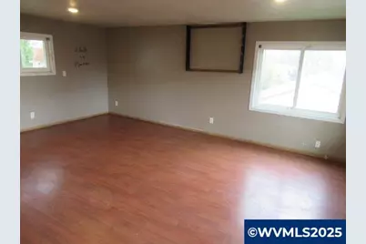 341 SW Madison St, Sheridan, OR 97378 - Photo 17