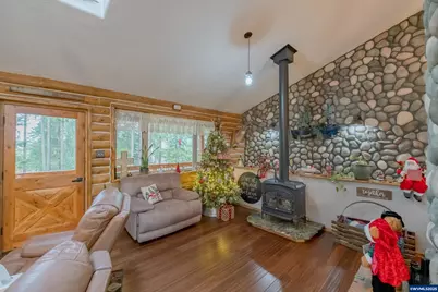 32583 Bellinger Scale Rd, Lebanon, OR 97355 - Photo 9