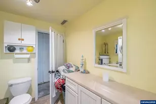 708 W High St, Stayton, OR 97383 - Photo 33