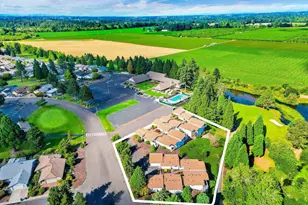 2858 Oakcrest Dr NW, Salem, OR 97304 - Photo 5