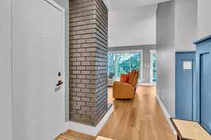 2451 Crestview Dr S, Salem, OR 97302 - Photo 9