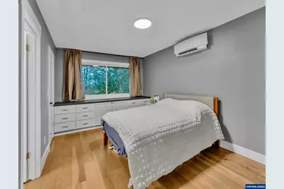 2451 Crestview Dr S, Salem, OR 97302 - Photo 27