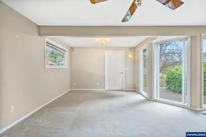 5435 Val View Dr SE, Turner, OR 97392 - Photo 11