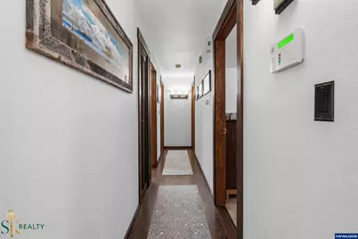 2555 NW Squire Pl, Albany, OR 97321 - Photo 23