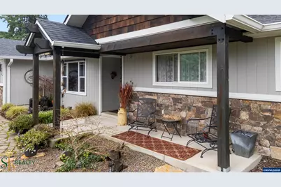 2555 NW Squire Pl, Albany, OR 97321 - Photo 5