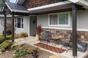 2555 NW Squire Pl, Albany, OR 97321 - Photo 5