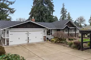 2555 NW Squire Pl, Albany, OR 97321 - Photo 3