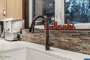 2555 NW Squire Pl, Albany, OR 97321 - Photo 21