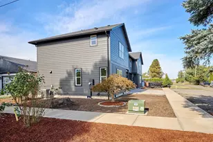 220-222 Juniper Av, Gervais, OR 97026 - Photo 3