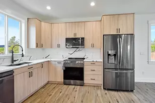 220-222 Juniper Av, Gervais, OR 97026 - Photo 7