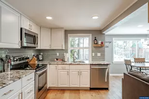 3150 Granada Way, Salem, OR 97302 - Photo 33