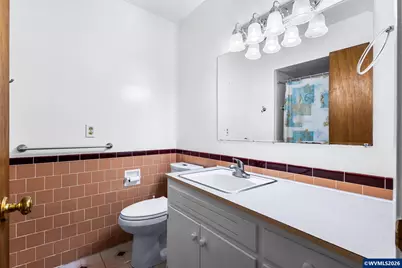 2617 Fulton St SE, Albany, OR 97322 - Photo 17