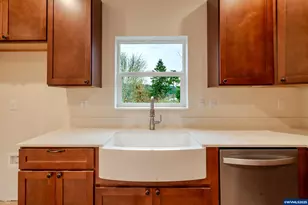 1423 45th Ave, Sweet Home, OR 97386 - Photo 11