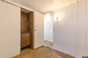 1010 Geary #1 St SE, Albany, OR 97322 - Photo 17