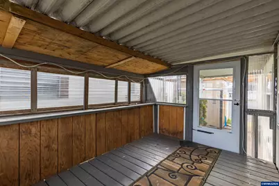 1010 Geary #1 St SE, Albany, OR 97322 - Photo 23