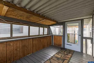 1010 Geary #1 St SE, Albany, OR 97322 - Photo 23