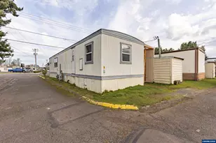 1010 Geary #1 St SE, Albany, OR 97322 - Photo 33