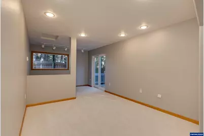 1060 NE 7th Dr, Newport, OR 97365 - Photo 21