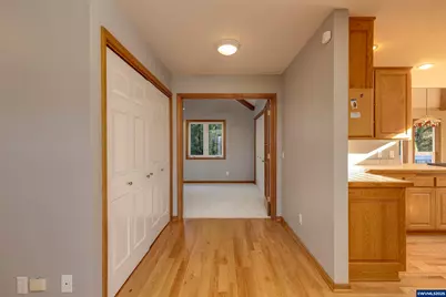 1060 NE 7th Dr, Newport, OR 97365 - Photo 23