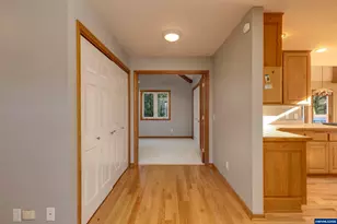 1060 NE 7th Dr, Newport, OR 97365 - Photo 23