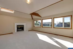 1060 NE 7th Dr, Newport, OR 97365 - Photo 13