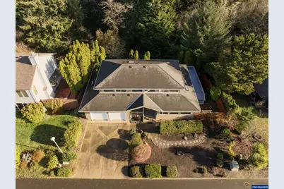 1060 NE 7th Dr, Newport, OR 97365 - Photo 45