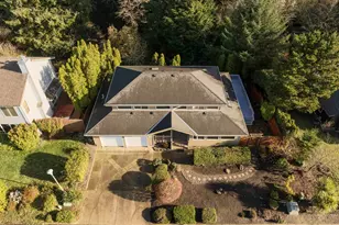 1060 NE 7th Dr, Newport, OR 97365 - Photo 45