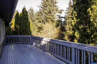 1060 NE 7th Dr, Newport, OR 97365 - Photo 39