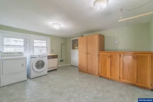 803 Main St, Philomath, OR 97370 - Photo 11