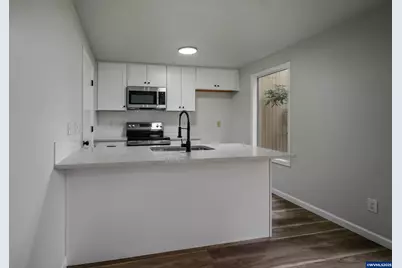 6315 Fairway Av SE, Salem, OR 97306 - Photo 13