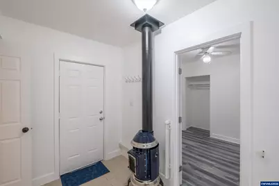 1810 Liberty St NE, Salem, OR 97301 - Photo 19