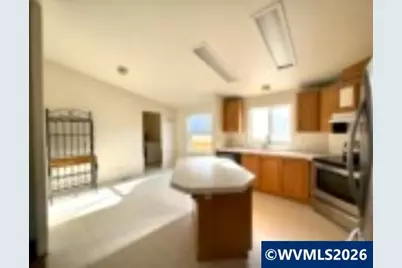 4678 La Vista Wy SE, Salem, OR 97317 - Photo 9
