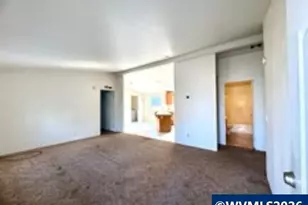 4678 La Vista Way SE, Salem, OR 97317 - Photo 5