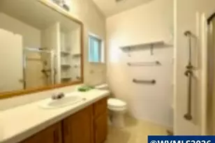4678 La Vista Way SE, Salem, OR 97317 - Photo 33