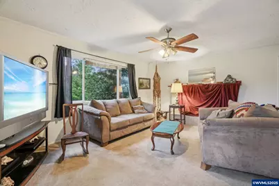 780 Idylwood Dr SE, Salem, OR 97302 - Photo 13