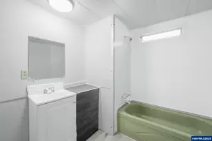 13632 Tilia Ct NE, Aurora, OR 97002 - Photo 11