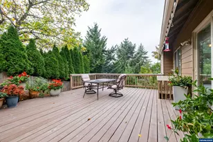 407 S 30th St, Philomath, OR 97370 - Photo 39