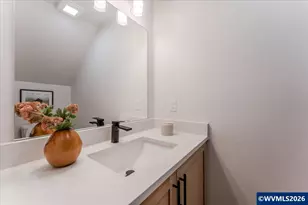 407 S 1st St, Silverton, OR 97381 - Photo 15