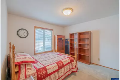 1255 NE Laurelridge St, Keizer, OR 97303 - Photo 33