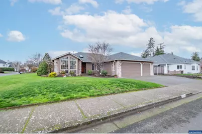 1255 NE Laurelridge St, Keizer, OR 97303 - Photo 3