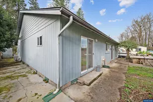 9620 Wells Landing Rd, Independence, OR 97351 - Photo 19