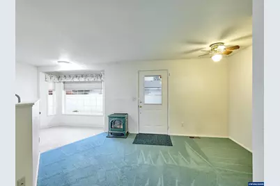 1032 Stanfield Rd, Woodburn, OR 97071 - Photo 5